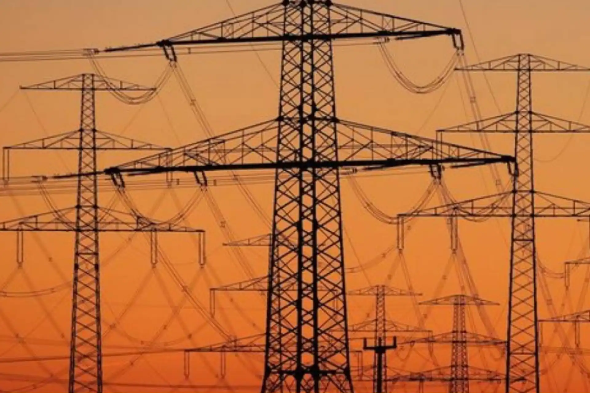 Apagão deixa milhões sem energia em 12 estados durante a madrugada