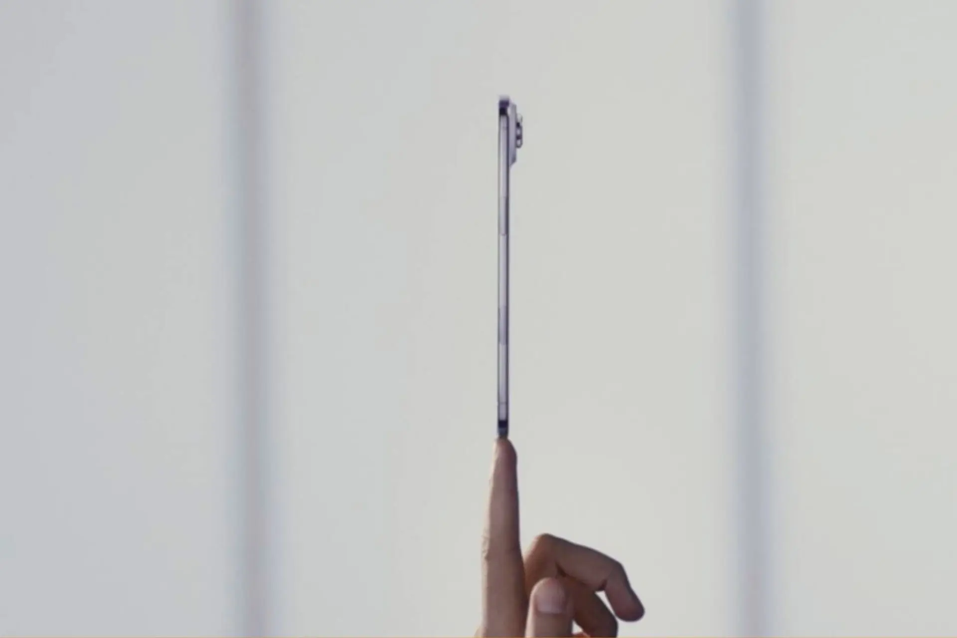 Apple iPhone Air chega à China após aprovação do eSIM pelas operadoras