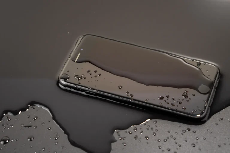 celular molhado