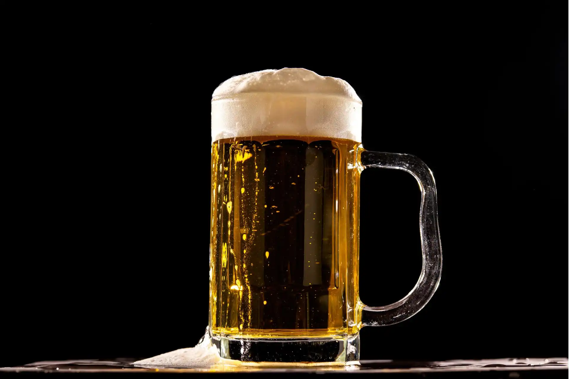 Cerveja sem álcool que causa sensação de embriaguez promete revolucionar o consumo mundial