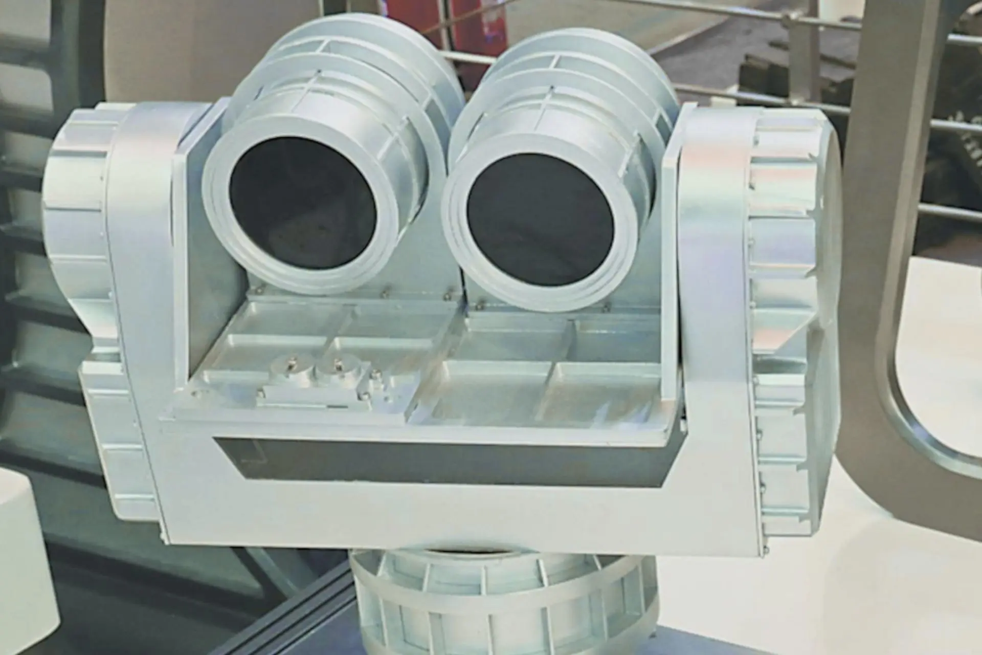 China inicia produção em massa de detector quântico capaz de rastrear jatos furtivos