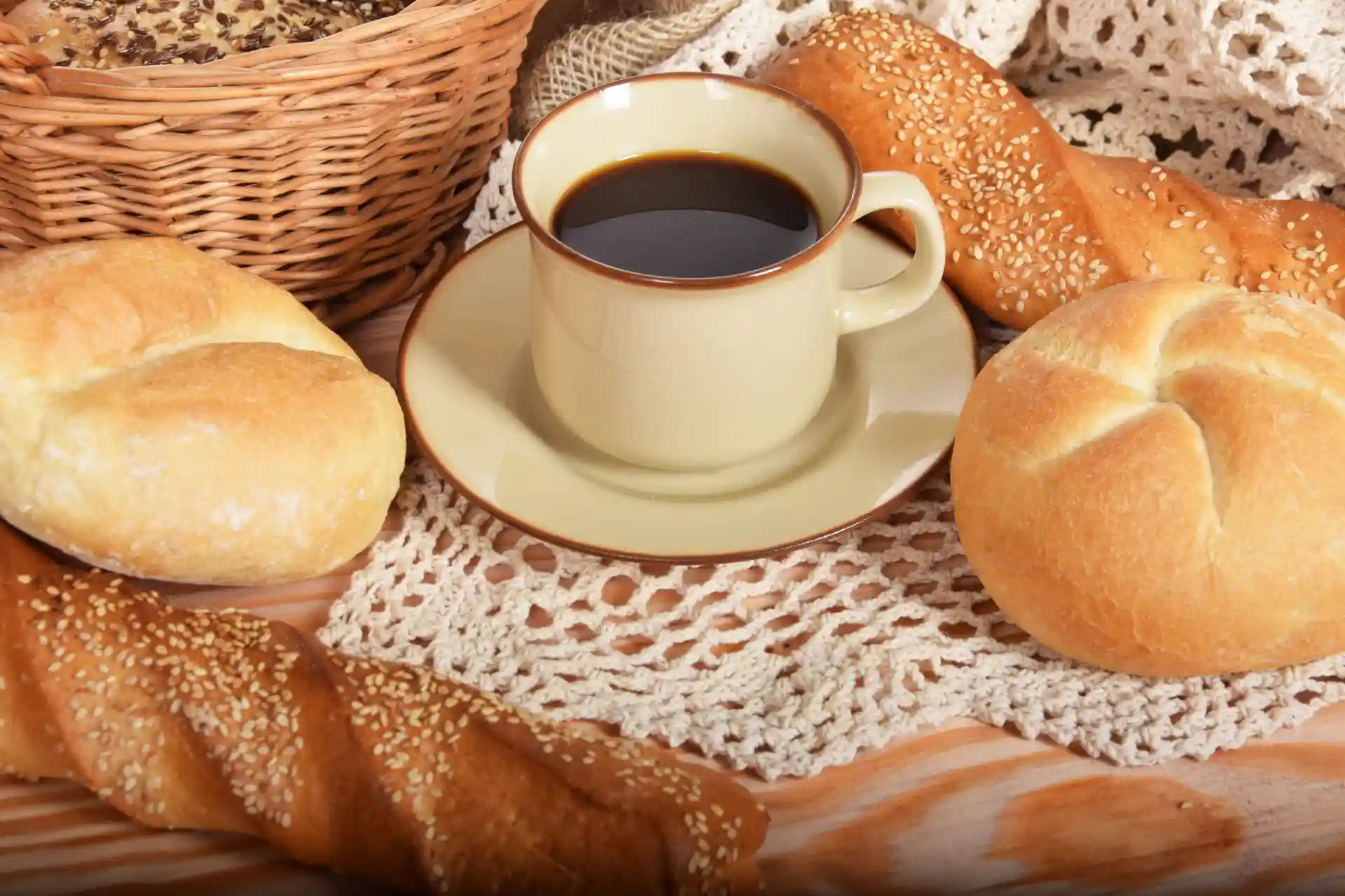 Procon revela onde tomar café da manhã custa mais caro em São Paulo